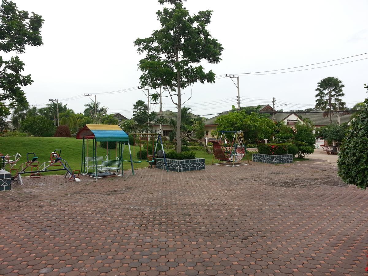 Villa - Baan Dusit Pattaya Ban Nong Hin  Exterior photo